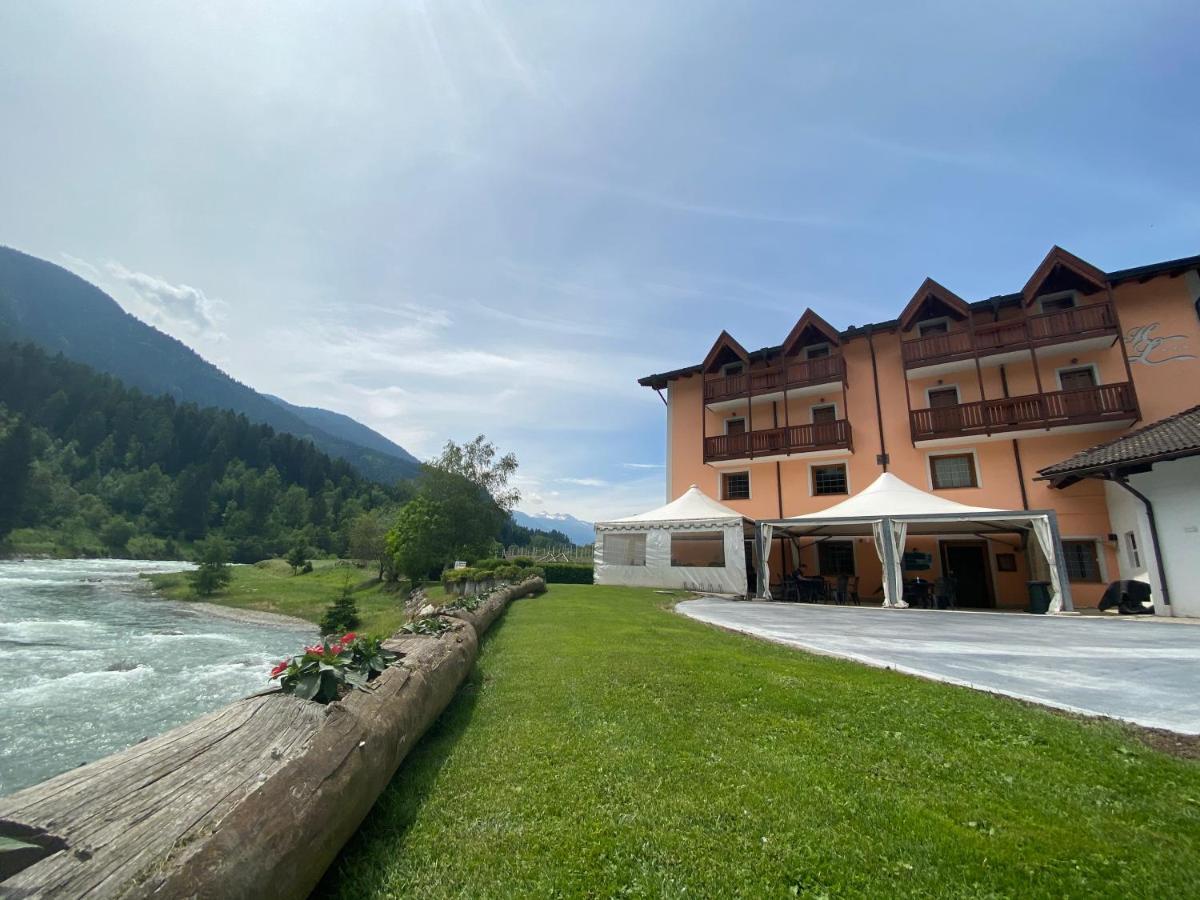 Hotel Laste' Caldes Екстер'єр фото