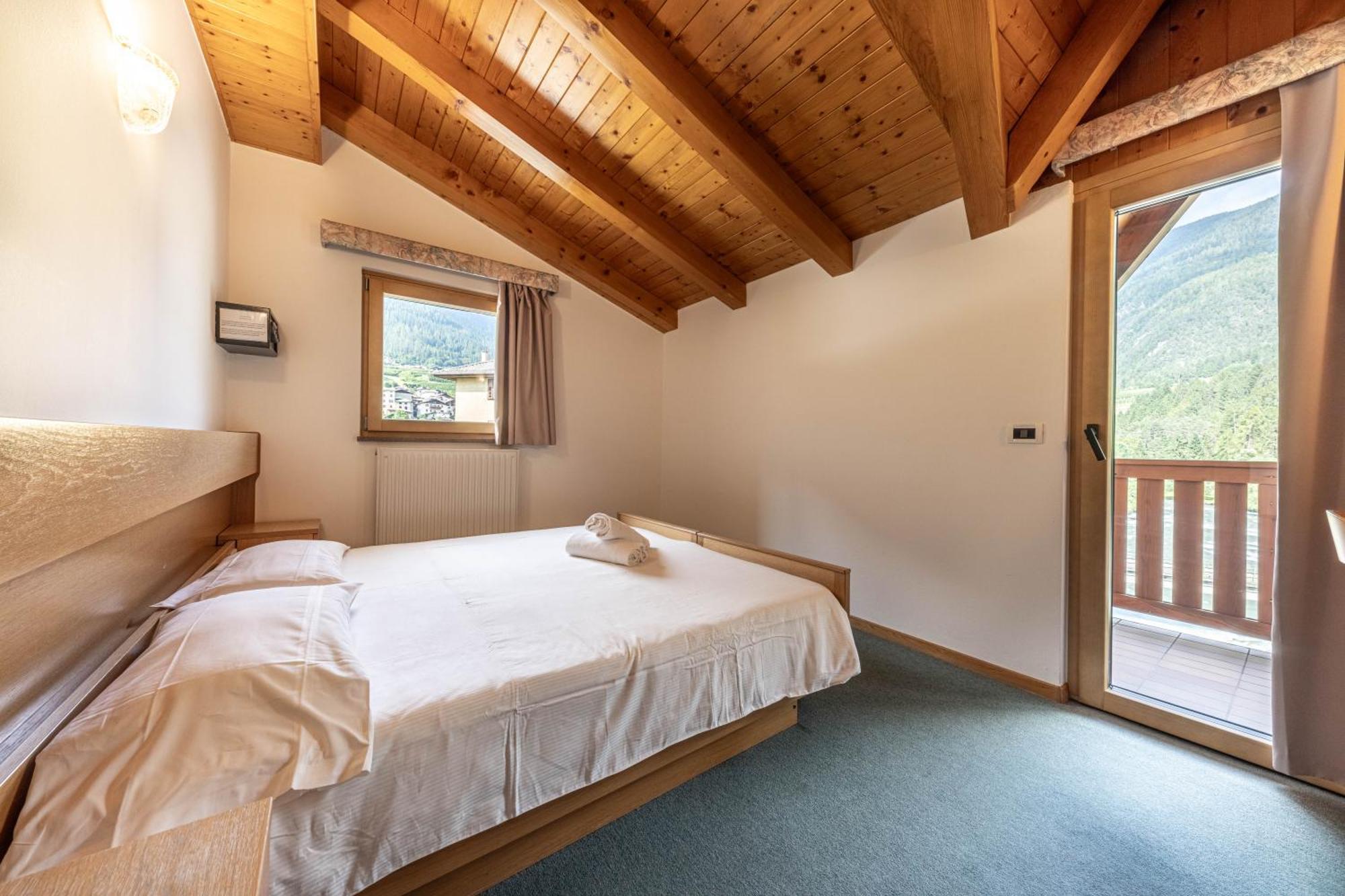 Hotel Laste' Caldes Екстер'єр фото
