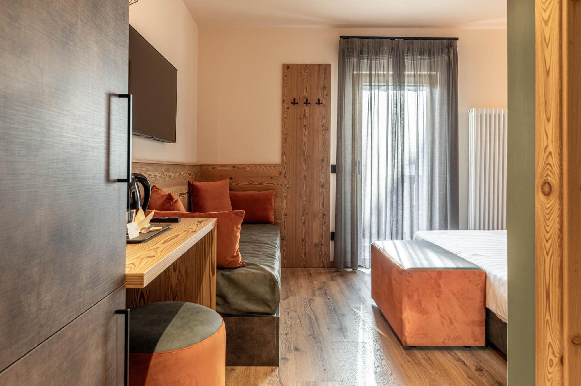 Hotel Laste' Caldes Екстер'єр фото