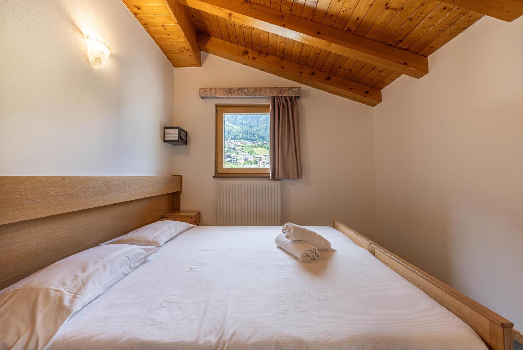 Hotel Laste' Caldes Екстер'єр фото