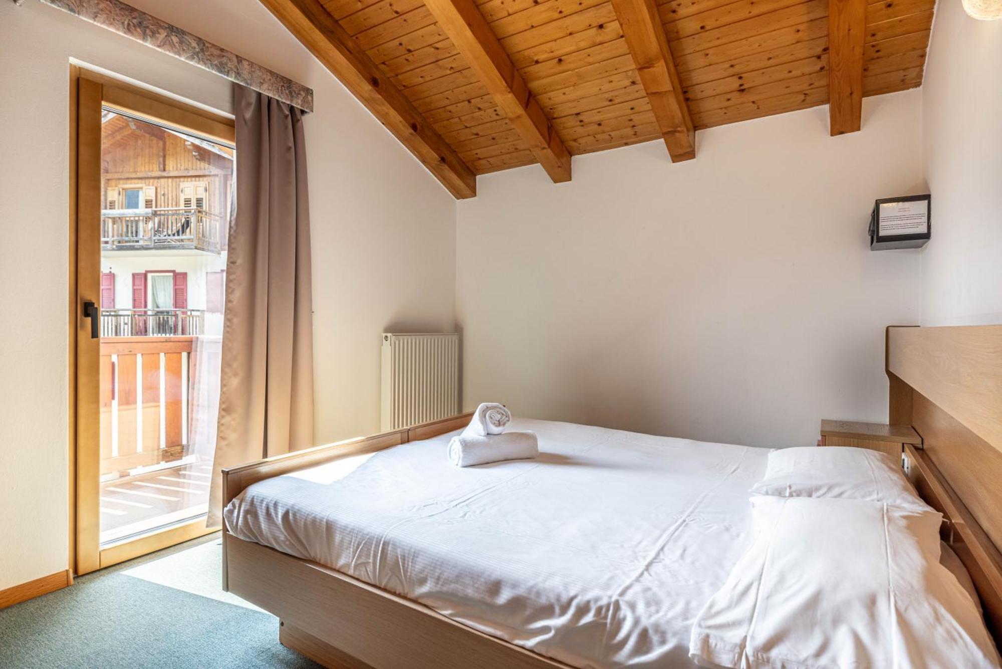 Hotel Laste' Caldes Екстер'єр фото